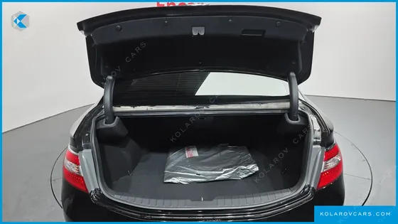 HYUNDAI GRANDEUR HG240 MODERN