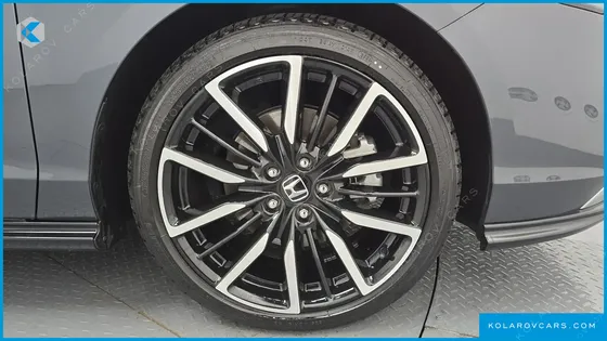HONDA ACCORD 2.0 HYBRID TOURING