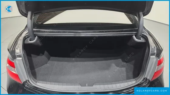 HYUNDAI GRANDEUR HG300 PREMIUM