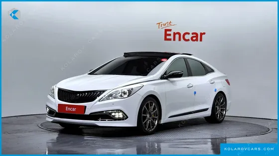 HYUNDAI GRANDEUR HG240 LUXURY