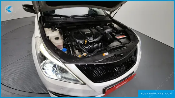HYUNDAI GRANDEUR HG240 LUXURY