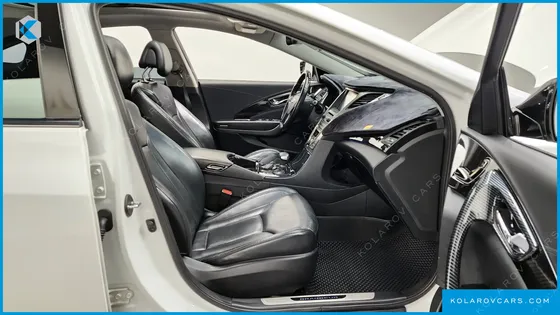HYUNDAI GRANDEUR HG240 LUXURY