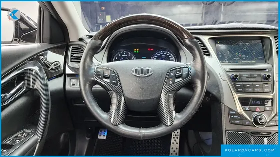 HYUNDAI GRANDEUR HG240 LUXURY