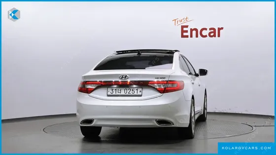 HYUNDAI GRANDEUR LPG HG300 EXECUTIVE