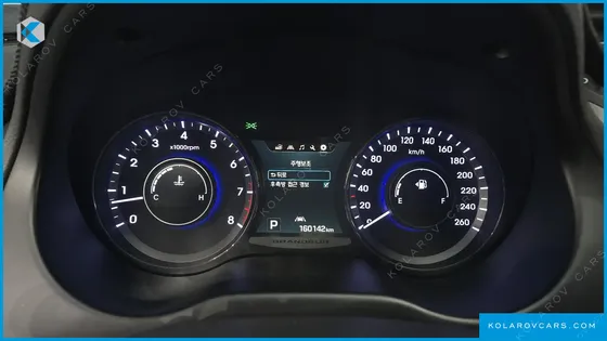 HYUNDAI GRANDEUR HG240 MODERN