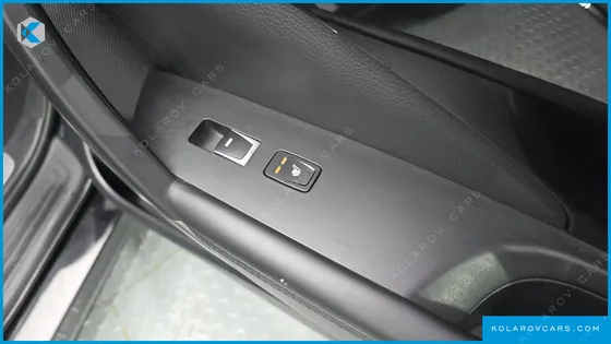 HYUNDAI GRANDEUR HG240 MODERN