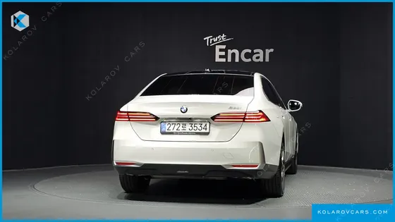 BMW 5 SERIES 520I