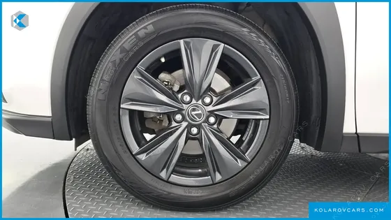 LEXUS UX 2.0 2WD