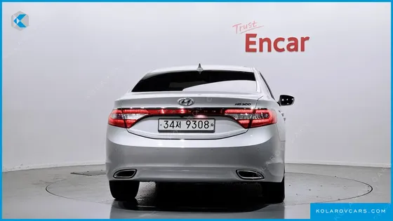 HYUNDAI GRANDEUR HG300 PREMIUM