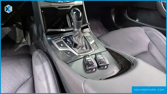 HYUNDAI GRANDEUR HG300 PREMIUM