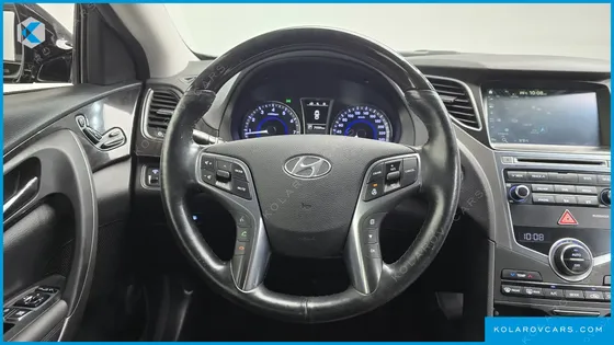 HYUNDAI GRANDEUR HG240 MODERN