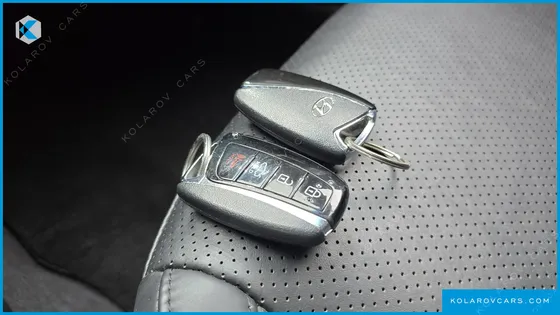 HYUNDAI GRANDEUR HG240 MODERN