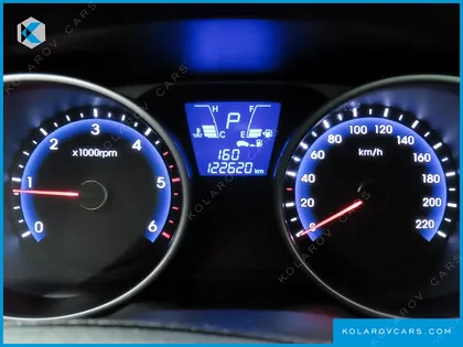 HYUNDAI TUCSON DIESEL(E-VGT) 2WD