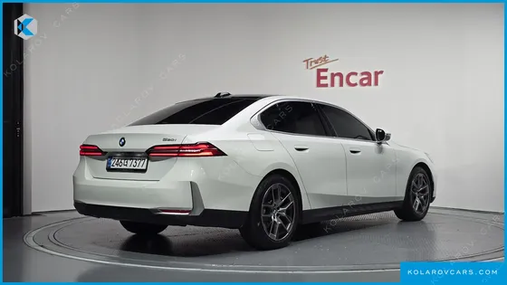 BMW 5 SERIES 520I