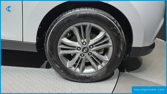 HYUNDAI TUCSON DIESEL(E-VGT) 2WD