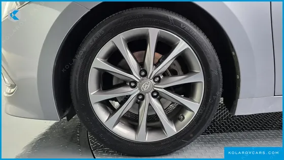 HYUNDAI GRANDEUR HG220 DIESEL PREMIUM