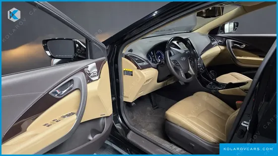 HYUNDAI GRANDEUR HG240 LUXURY