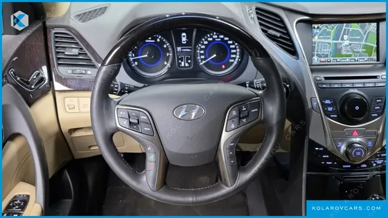 HYUNDAI GRANDEUR HG240 LUXURY