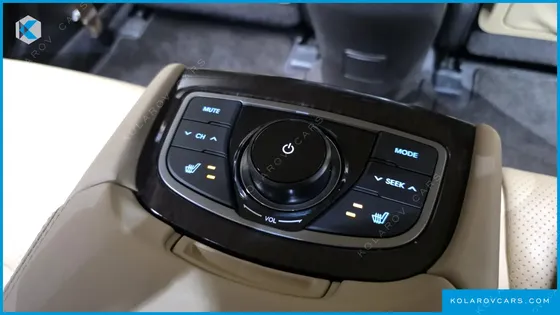 HYUNDAI GRANDEUR HG240 LUXURY