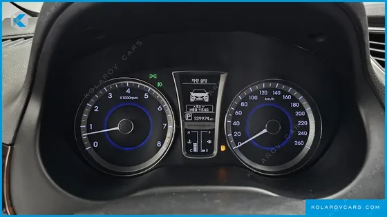 HYUNDAI GRANDEUR HG300 PREMIUM