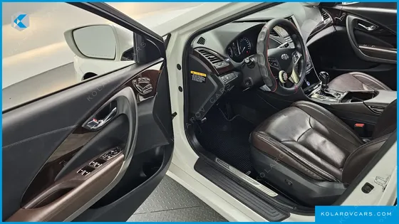 HYUNDAI GRANDEUR HG300 PREMIUM