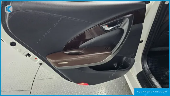 HYUNDAI GRANDEUR HG300 PREMIUM