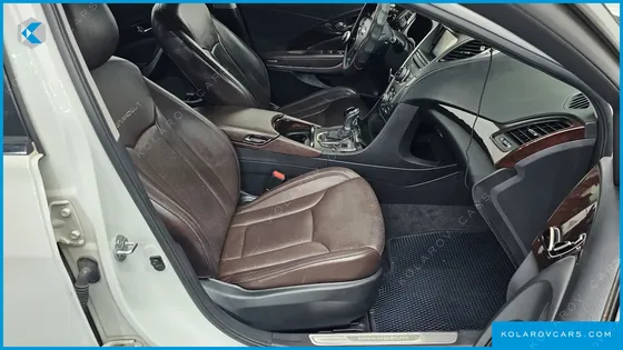 HYUNDAI GRANDEUR HG300 PREMIUM