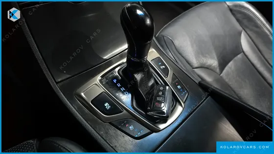 HYUNDAI GRANDEUR HG300 PREMIUM