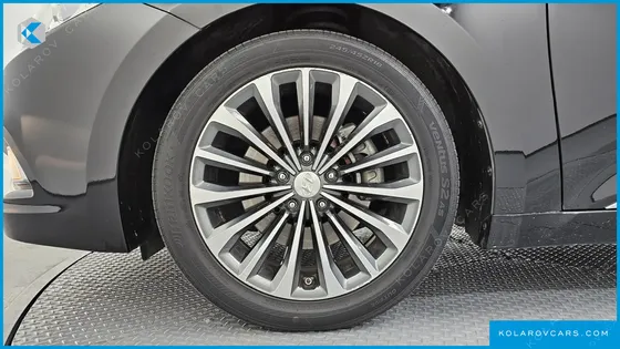 HYUNDAI GRANDEUR HG300 EXCLUSIVE
