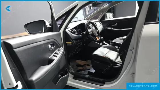KIA CARENS 2.0 LPI PRESTIGE