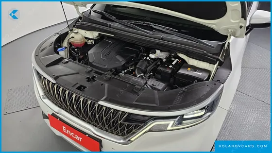 KIA CARNIVAL DIESEL 9-SEATER PRESTIGE