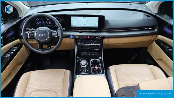 KIA CARNIVAL DIESEL 9-SEATER SIGNATURE