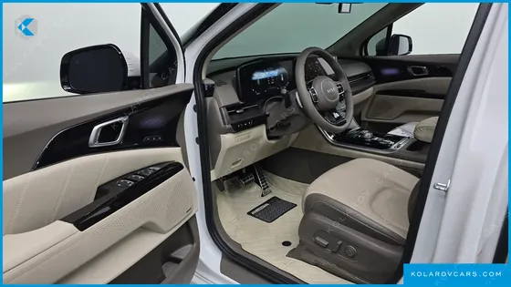 KIA CARNIVAL DIESEL 7-SEATER SIGNATURE