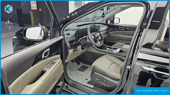 KIA CARNIVAL GASOLINE 7-SEATER GRAVITY