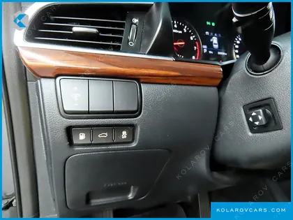 KIA K7 3.0 LPI PRESTIGE (RENTAL CAR)