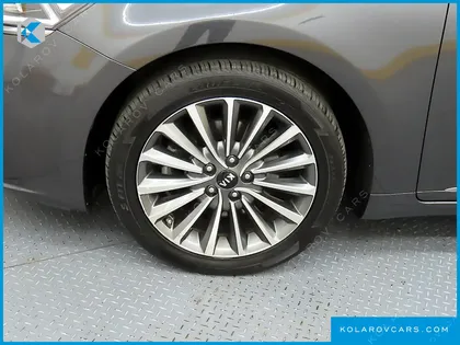 KIA K7 3.0 LPI PRESTIGE (RENTAL CAR)