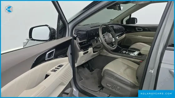 KIA CARNIVAL GASOLINE 9-SEATER GRAVITY