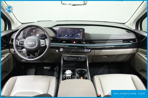 KIA CARNIVAL GASOLINE 9-SEATER SIGNATURE