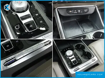 KIA CARNIVAL GASOLINE 9-SEATER SIGNATURE
