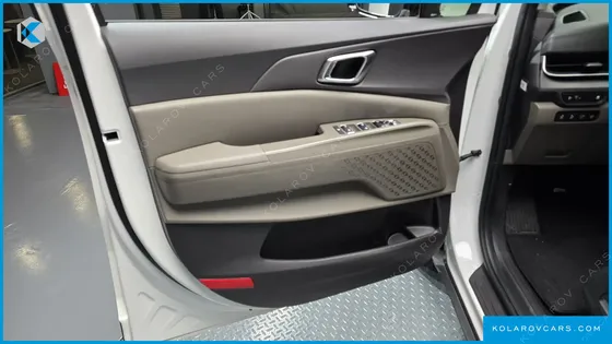 KIA CARNIVAL DIESEL 9-SEATER NOBLESSE