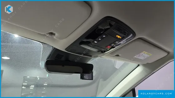 KIA CARNIVAL DIESEL 9-SEATER NOBLESSE