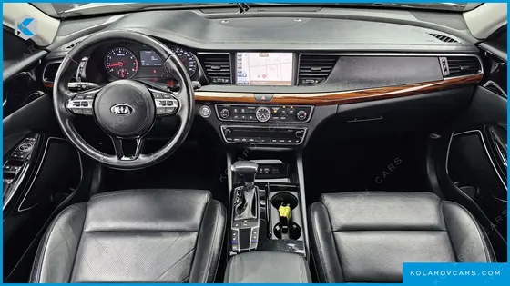 KIA K7 3.0 LPI LUXURY (RENTAL CAR)