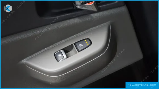 KIA CARNIVAL HEV 9SEATER NOBLESS