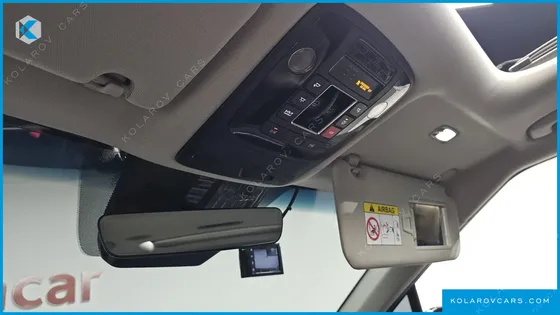 KIA CARNIVAL HEV 9SEATER NOBLESS