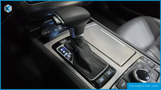 HYUNDAI GENESIS G330 PREMIUM AWD