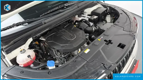 KIA CARNIVAL DIESEL 9-SEATER NOBLESSE