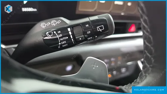 KIA CARNIVAL DIESEL 9-SEATER NOBLESSE