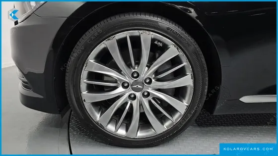 HYUNDAI GENESIS G330 PREMIUM AWD