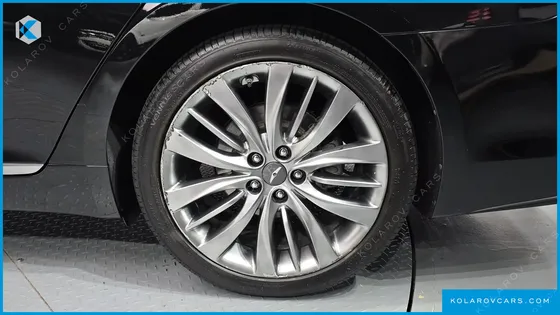 HYUNDAI GENESIS G330 PREMIUM AWD