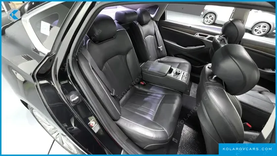 HYUNDAI GENESIS G330 PREMIUM AWD